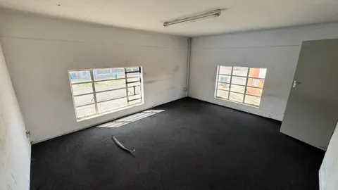 WhatsApp Image 2025-12-17 at 15.42.25.